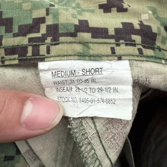 US Navy Type III Cargo Pants Mens M 34x30 Green NWU AOR2 Digital Camo Ripstop